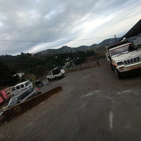 Hotel Himalayan Village Масурі Екстер'єр фото